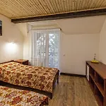 Alpiyskiy Inn *