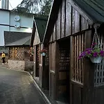 Inn Alpiyskiy Yablunytsya