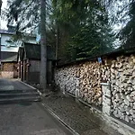 Alpiyskiy * Yablunytsya