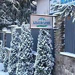 Alpiyskiy Inn *