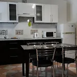 Inn Alpiyskiy Yablunytsya