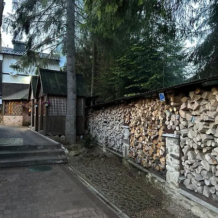 альпійський * Яблуниця