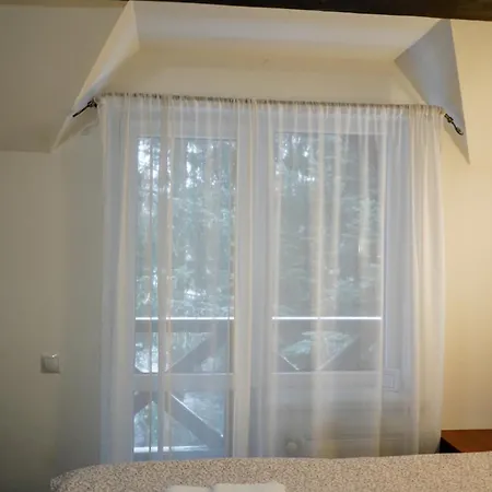 Han/Misafirhane Alpiyskiy *