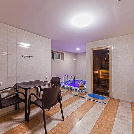 Inn Alpiyskiy *
