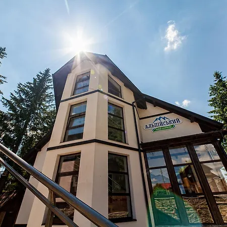 Alpiyskiy Gasthof Jablunyzja