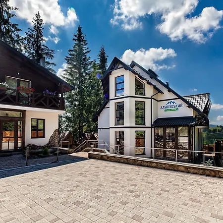 Alpiyskiy Han/Misafirhane
