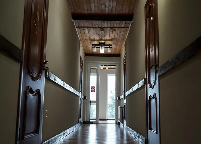 Alpiyskiy אורחן